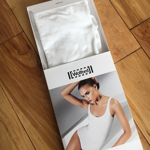 💫SOLD💫NWT | Wolford | Jamaica White tank body S - Picture 2 of 7